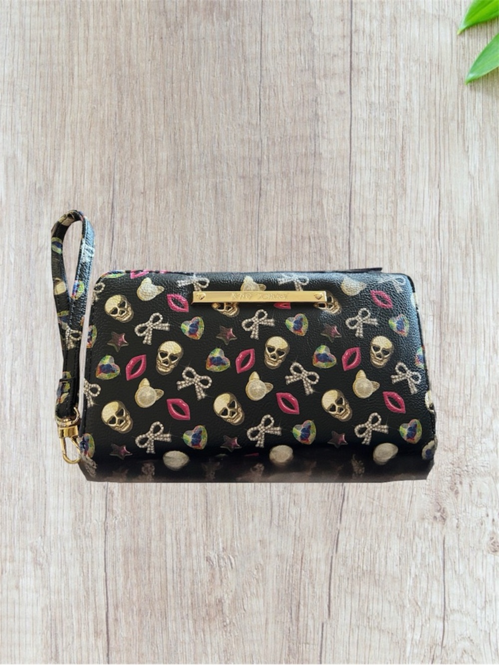 Betsey Johnson Wristlet Clutch Wallet - Black Multicolor Pattern